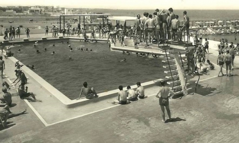 La nostalgica zona di San Francesco, l� dove i baresi passavano i giorni d'estate